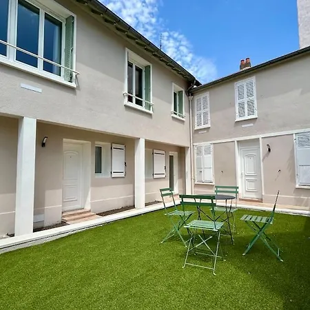 Leo - Cosy Entierement Renove Avec Courette Apartment