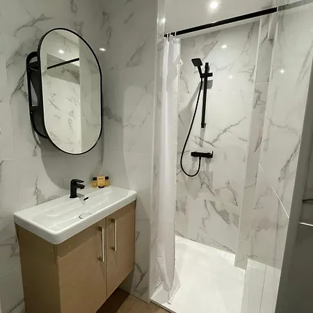 Apartment Leo - Cosy Entierement Renove Avec Courette Vichy
