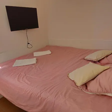 Leo - Cosy Entierement Renove Avec Courette * Vichy